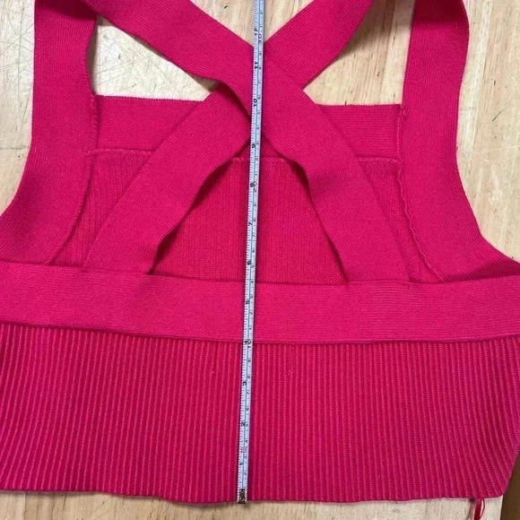 NWT House of Harlow 1960 HOT Pink Crop Top - Perfect for Barbiecore Fashion! - Picture 13 of 16